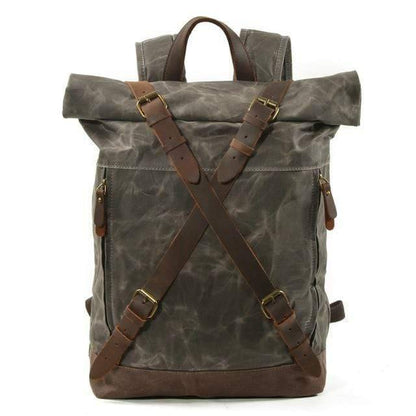 Classic men's waterproof survival backpack made of cowhide, suitable for all outdoor travel