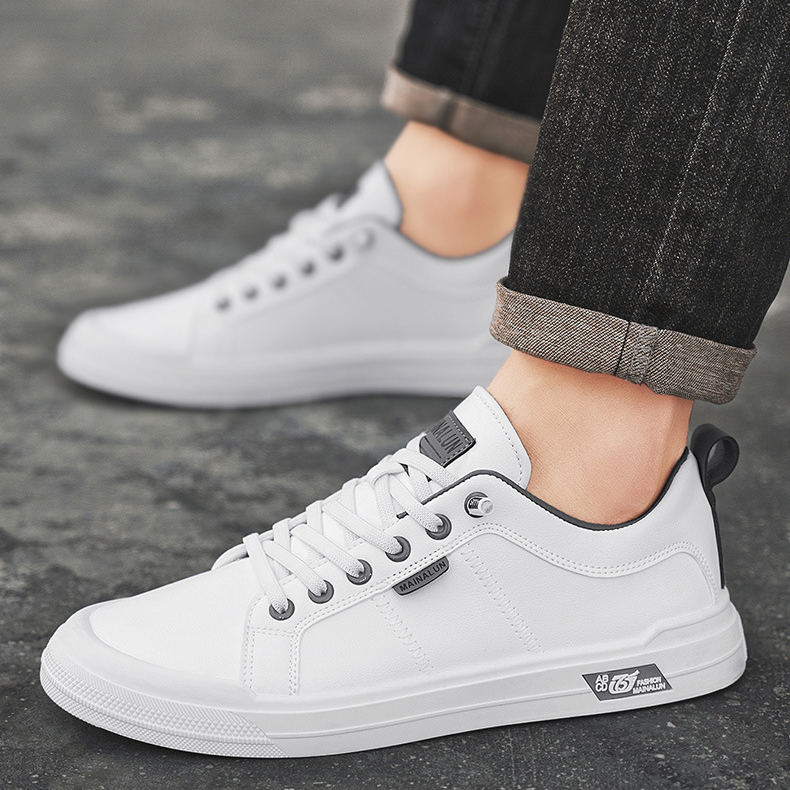 Men's Rhodes brown casual sneakers. Fashionable low-top design ensures comfortable everyday wear & men's style.