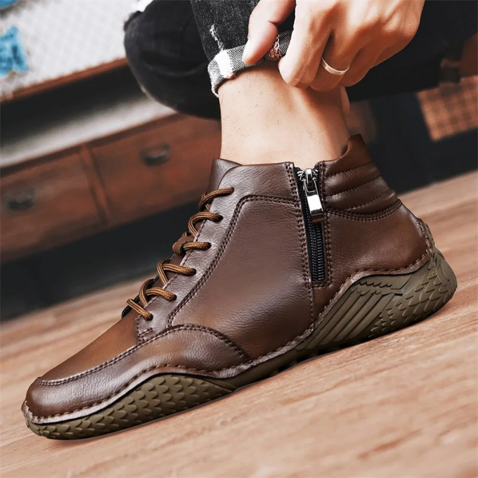 Casual men's dark brown ankle boots, comfortable & stylish for everyday fashion.