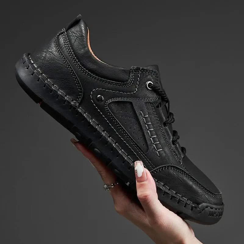Men's comfortable all-terrain hiking shoes, ideal outdoor footwear for rugged trail adventures.