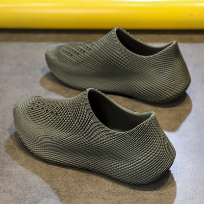 Lightweight men's seamless all-terrain running shoes, great for trail running & outdoor athletic footwear.