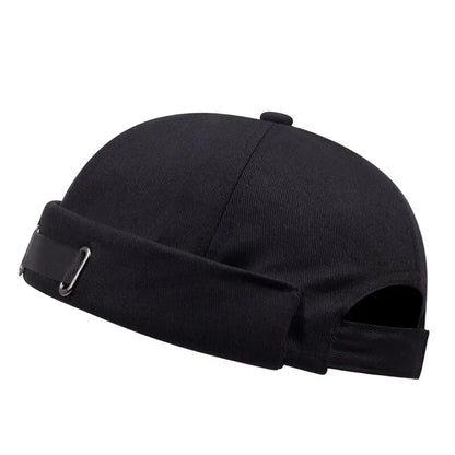 Urban fashion men's Shark Mode beanie, a trendy embroidered streetwear hat.