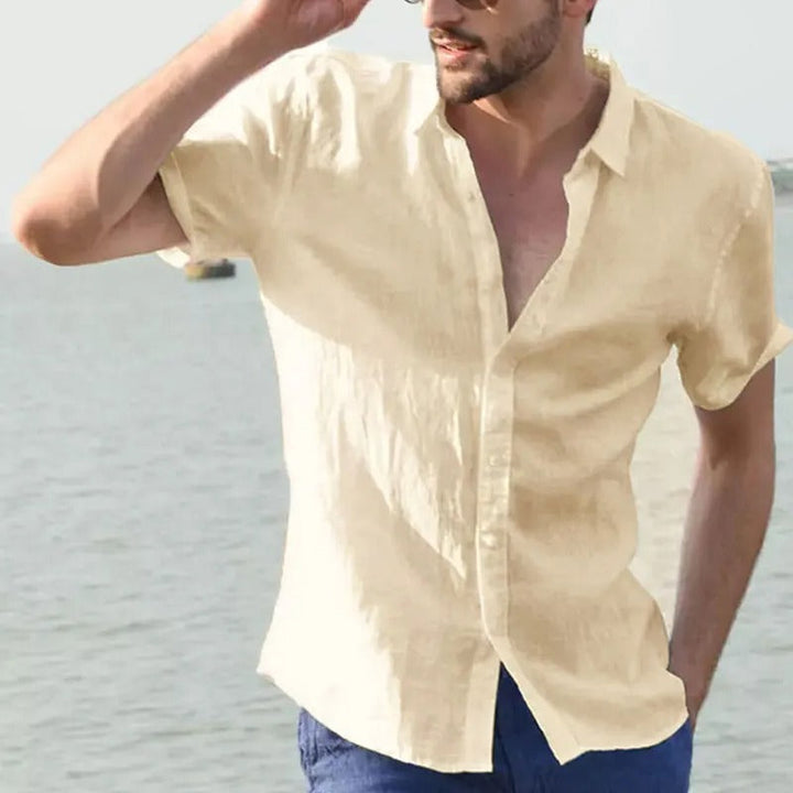 Men's short sleeve linen shirt, Matteo, for breathable summer comfort & casual wear.