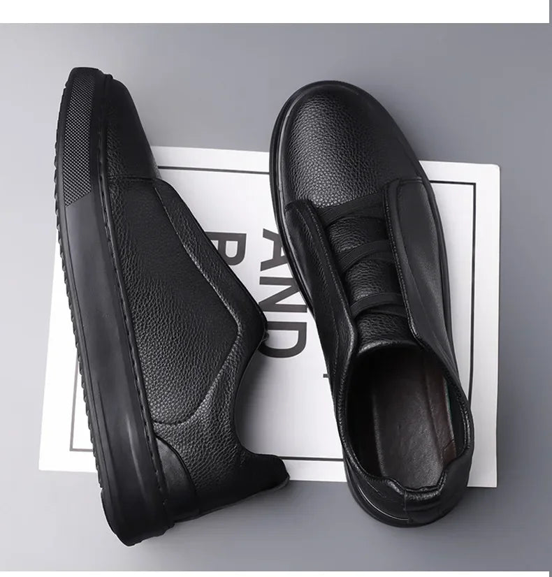 Back view of men's comfortable athletic shoes, modern design, perfect for casual and active wear.