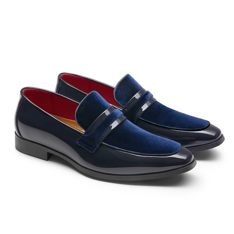 Stylish men's formal loafers, perfect black dress shoes for sophisticated wedding or gala events.