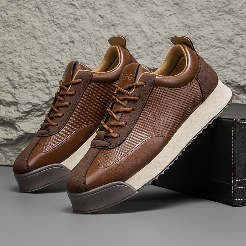 Stylish brown men's walking shoes, perfect for daily comfort.