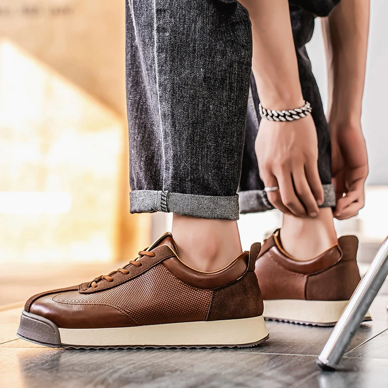 Black men's comfort sneakers, great for walking and everyday use.