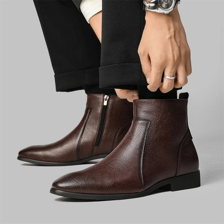 Versatile men's ankle boots, side zip, pointed toe, perfect for dress or casual wear.