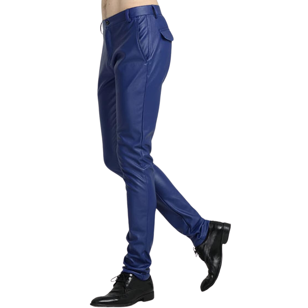 Stylish men's fitted trousers, tapered design offers sleek comfort for daily wear and street style.