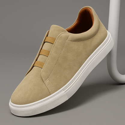 Comfortable men's slip-on sneakers in sleek Chelsea style, ideal for versatile daily fashion.