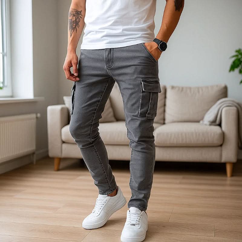 Stylish men's slim fit cargo jeans with essential multi-pockets, ideal for casual wear and utility.