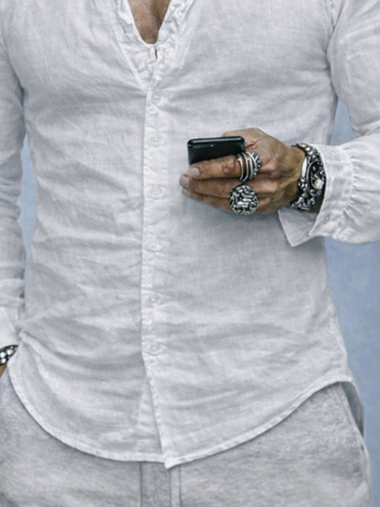 Versatile men's casual shirt: slim fit, long sleeve, and distinctive ruffled neck, great for daily fashion.