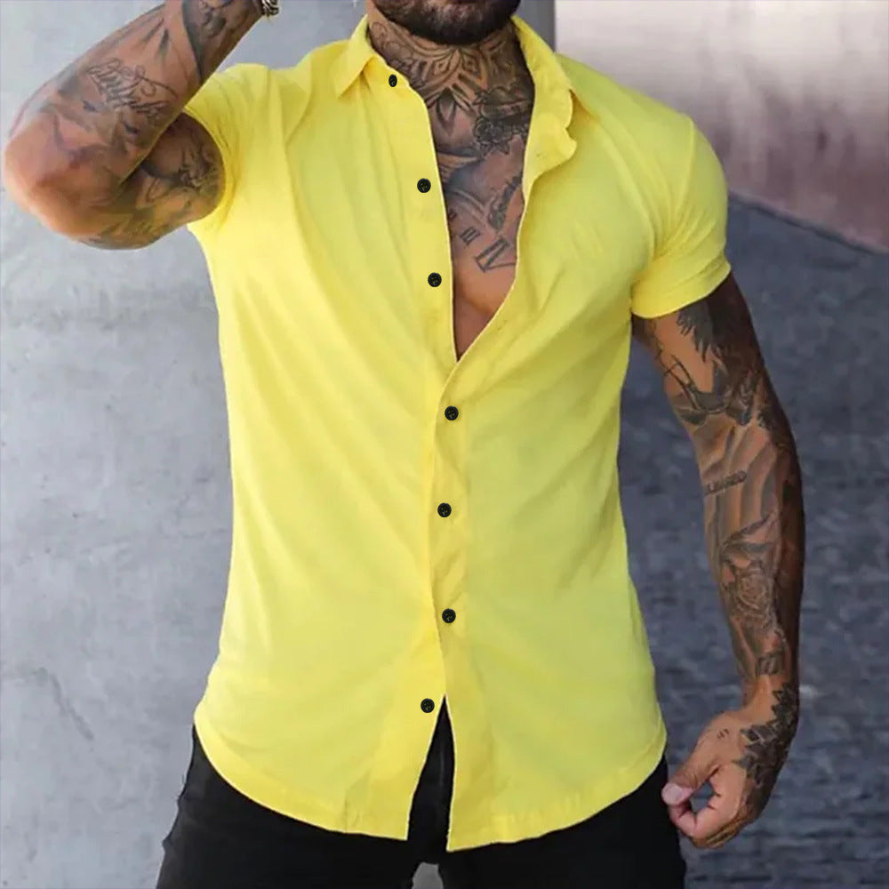Clean men's short sleeve slim fit shirt, versatile for everyday casual fashion.