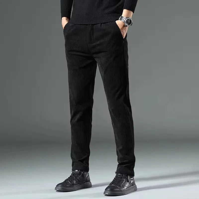Versatile men's slim fit tailored pants, suitable for both casual and formal modern fashion.