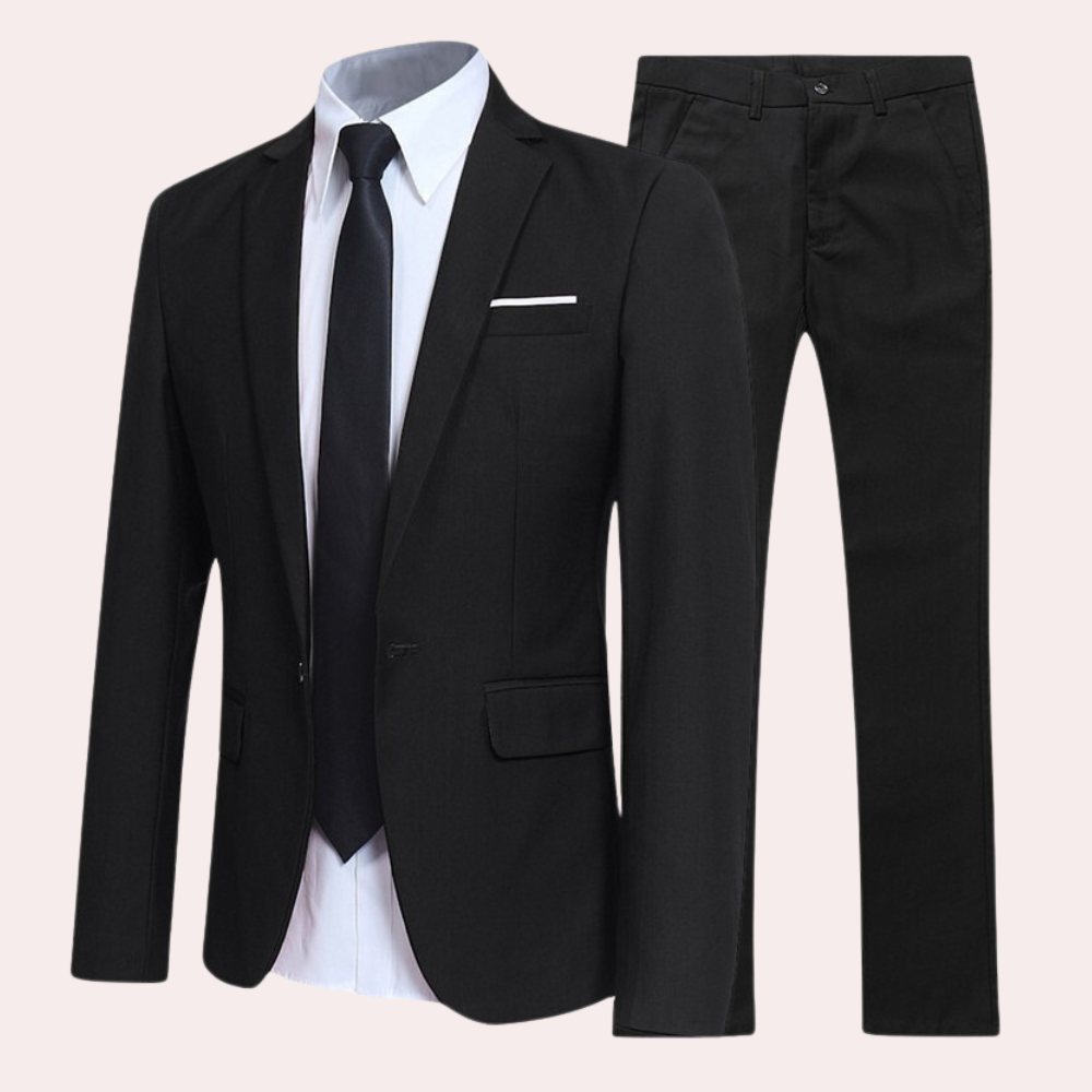 Men's slim fit two-piece suit, perfect for formal events, weddings, or business attire. Includes blazer & trousers.