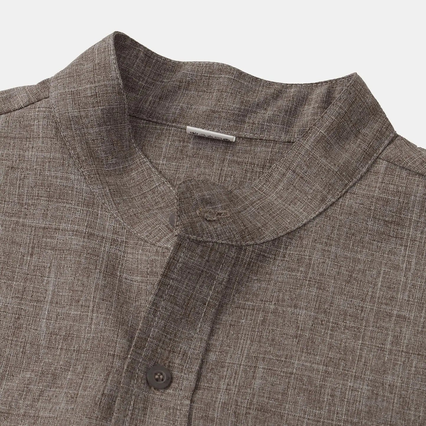 Lightweight Solaro men's shirt, short sleeve, stand collar, versatile for summer casual.