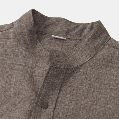 Lightweight Solaro men's shirt, short sleeve, stand collar, versatile for summer casual.