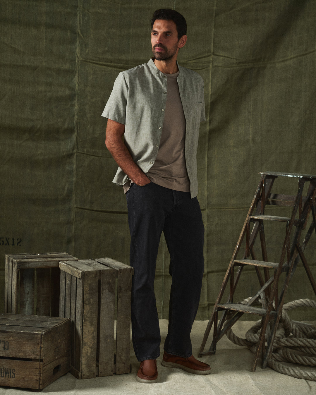 Relaxed fit short sleeve Solaro shirt for men, ideal vacation wear and summer comfort.
