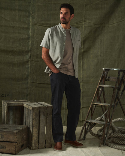 Relaxed fit short sleeve Solaro shirt for men, ideal vacation wear and summer comfort.