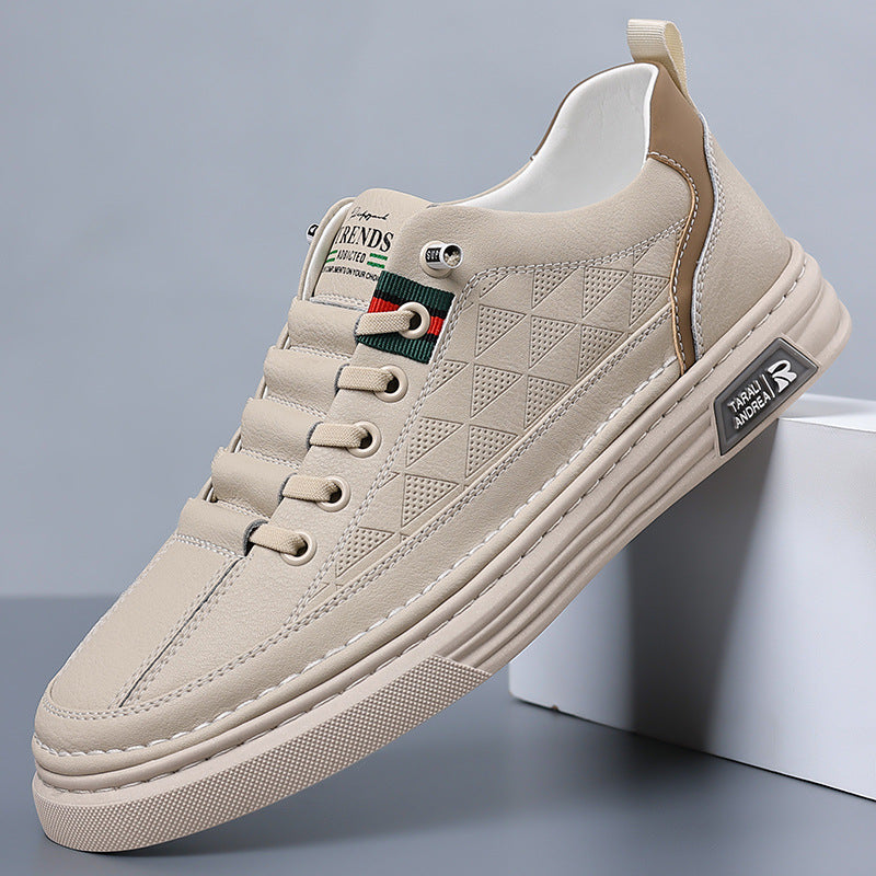 Lightweight Men's Sonnet fashion sneakers, offering superior everyday comfort.