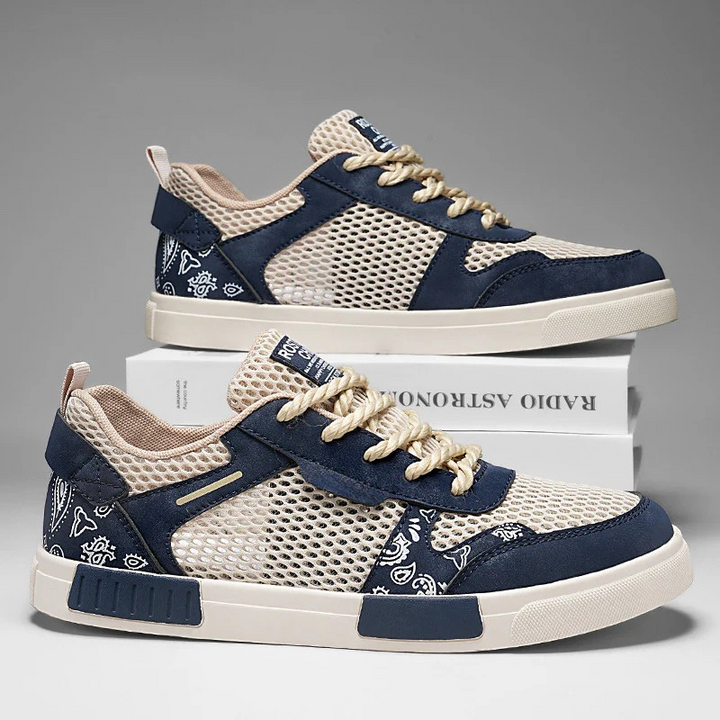 Black Sonnet men's everyday sneakers, comfortable & durable athletic footwear.