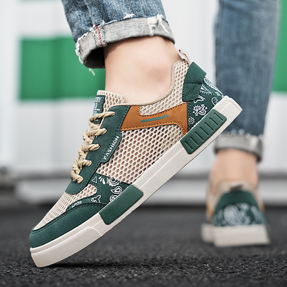 Comfortable Sonnet men's sneakers, ideal for walking, available in black, blue, or green.