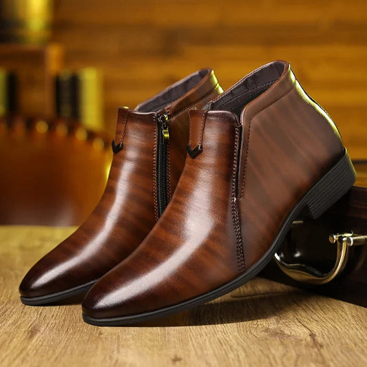 Men's Sorrento ankle boots: stylish, comfortable everyday footwear with a sleek design for versatile wear.