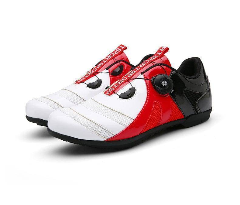 Top-down view of men's athletic cycling shoes, black, featuring flat pedal grip and SPD support