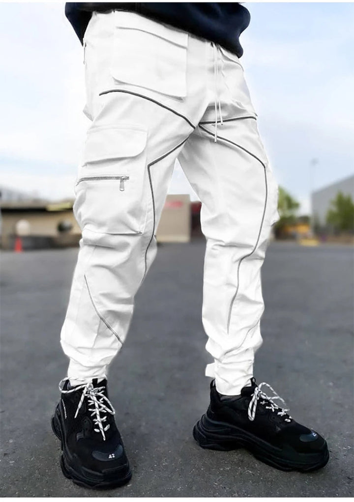 Durable men's reflective athletic pants, featuring cargo pockets and performance fabric for active life.