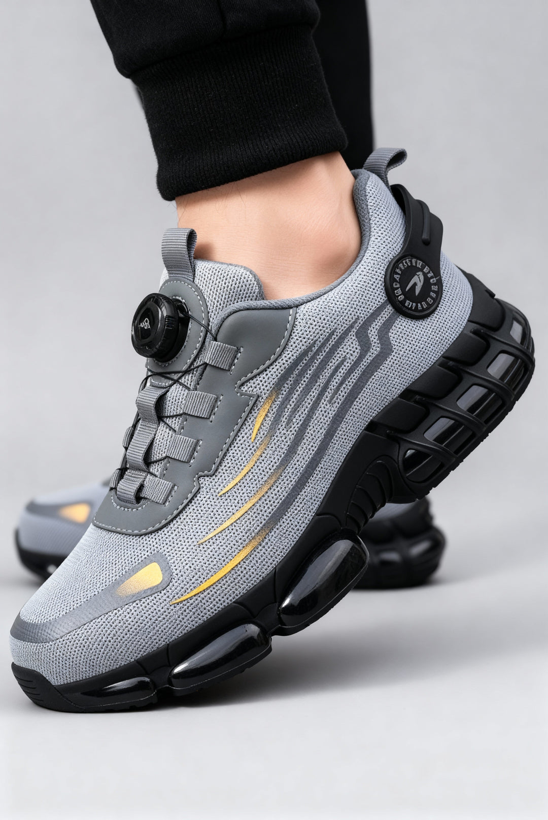 Men's steel toe safety work shoes. Durable protective footwear for workplace safety & all-day comfort.
