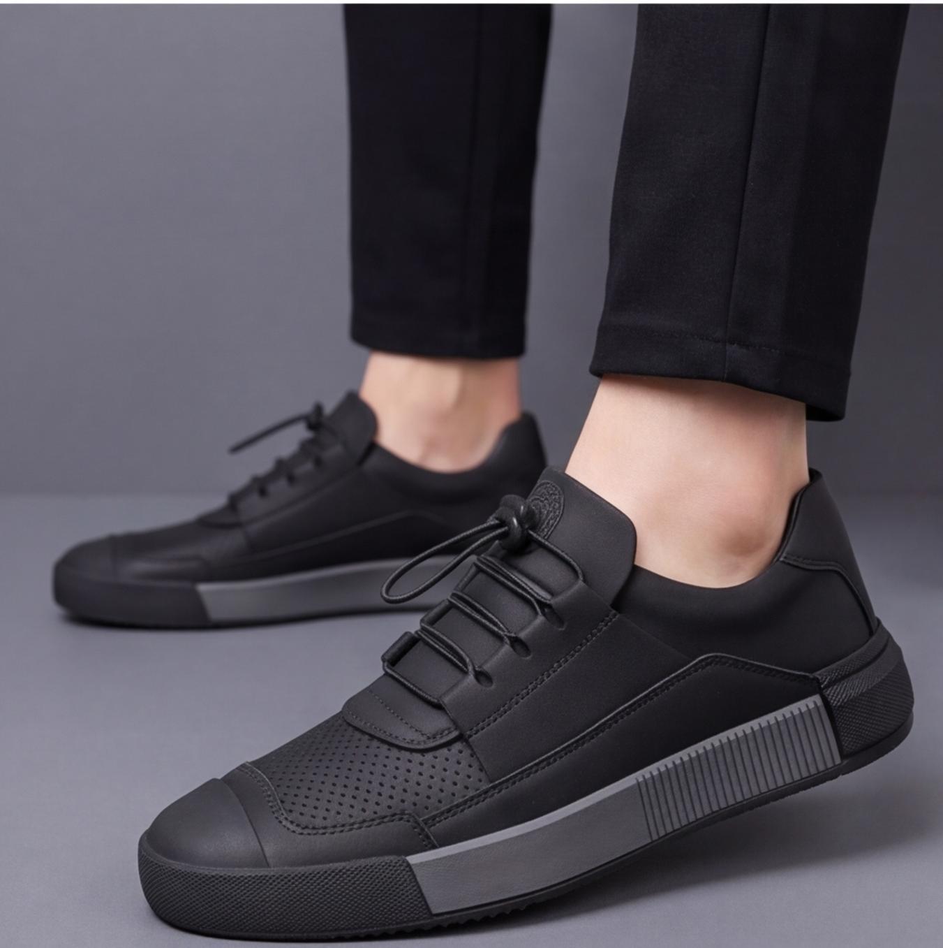 Comfortable men's Sterling sneakers with toggle lace, perfect casual walking shoes.