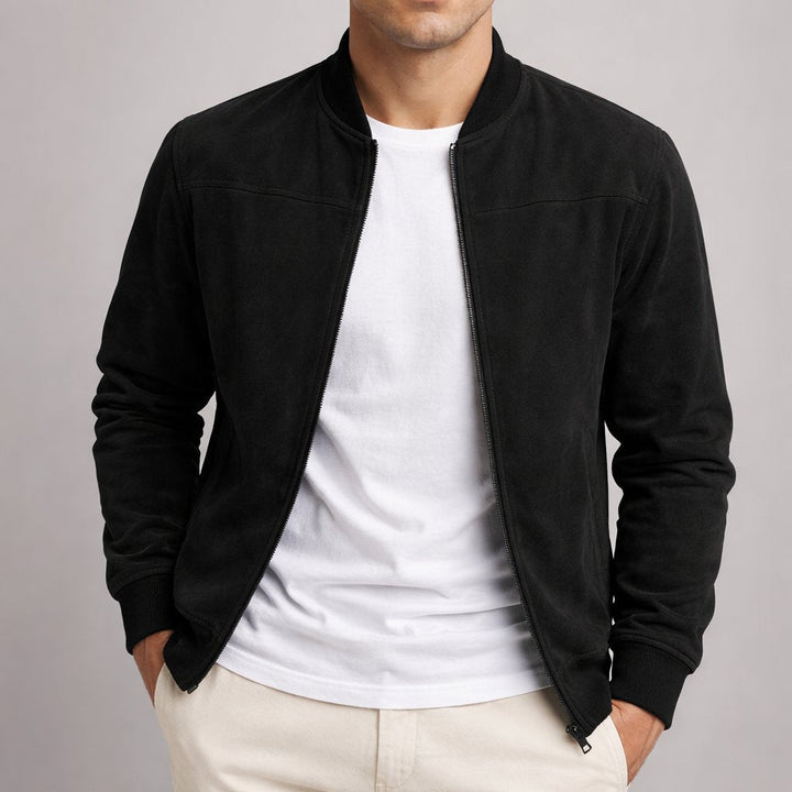 Modern men's structured bomber jacket, tailored for a sleek & sophisticated look, essential smart casual fashion.