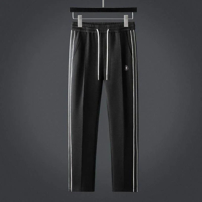 Men's versatile striped two-piece activewear set, perfect for sportswear, loungewear, or casual athleisure.