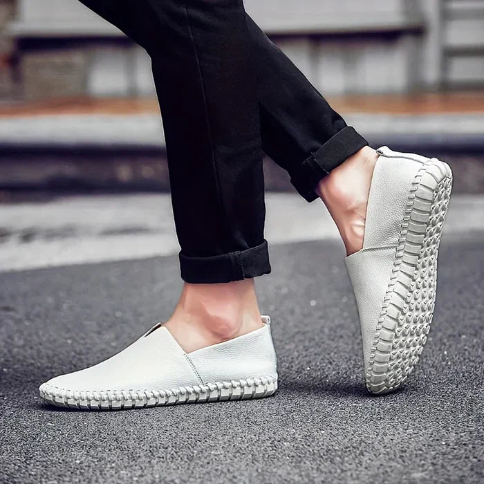 Versatile men's summer slip-on loafers, ideal casual footwear for beach, vacation, or daily relaxed style.