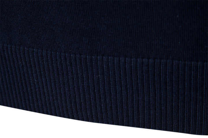 Men's casual colorblock half-zip sweater, a long sleeve for everyday comfort and style.