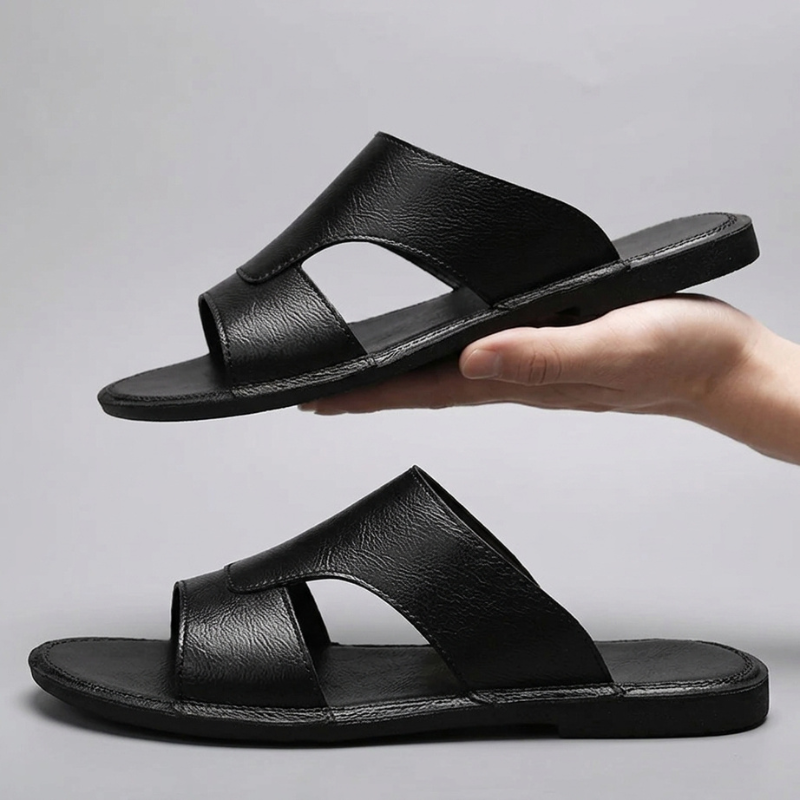 Men's casual slip-on cross-strap sandals, featuring comfort and style for everyday summer footwear.