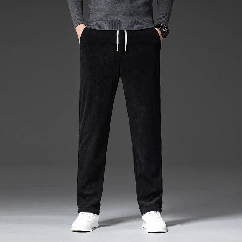 Versatile men's stretch corduroy pants, offering comfort and timeless style for any casual occasion.