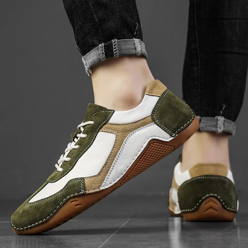 Comfortable men's low-top sneakers with a stylish gum sole, ideal for everyday fashion footwear.
