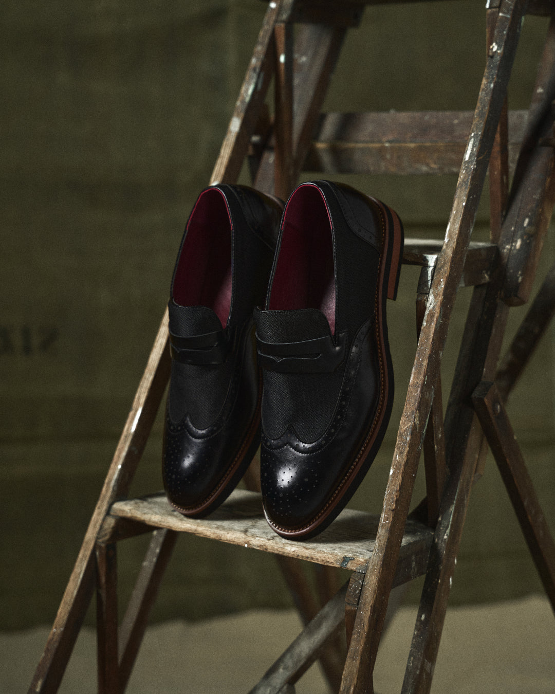 Comfortable men's slip-on loafers, versatile casual & dress footwear.
