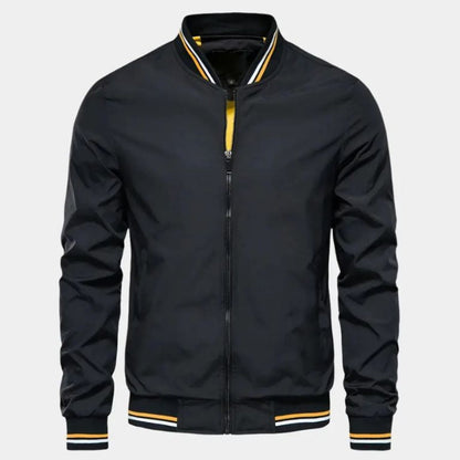 Fashionable men's bomber jacket, lightweight outerwear for a smart casual look, comfortable and modern.