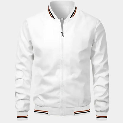 Modern men's outerwear: a lightweight bomber jacket, stylish and versatile for urban and casual settings.