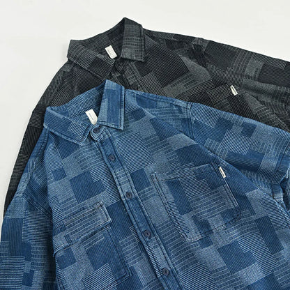 Stylish men's long-sleeve button-down shirt with a modern fit, ideal for diverse casual and daily outfits.