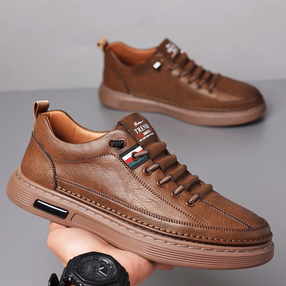 Stylish men's lace-up low-top sneakers for everyday wear, offering superior comfort and versatile fashion.