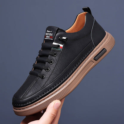 Everyday men's low-top sneakers, stylish and comfortable, great for walking and modern street fashion.