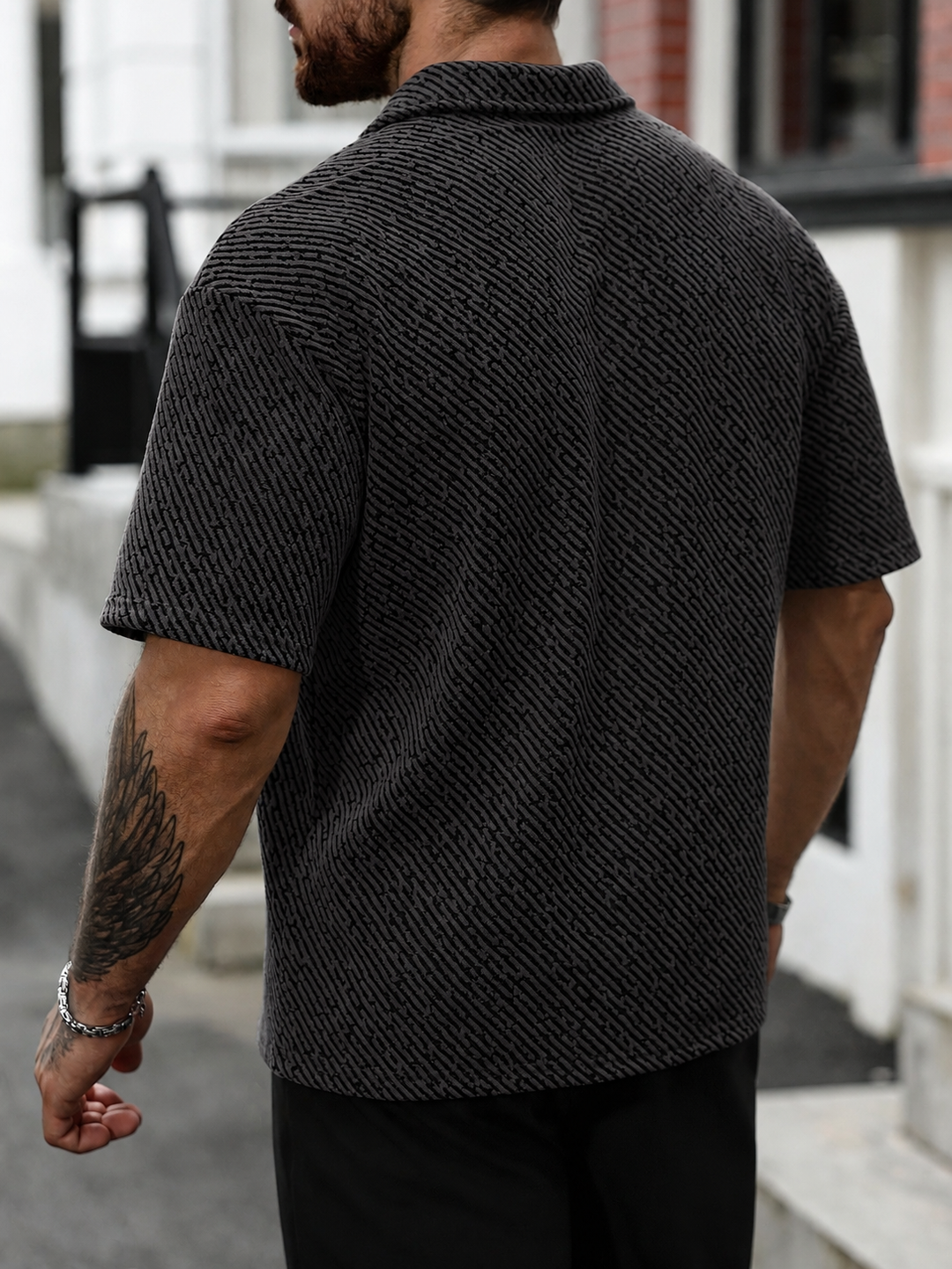 Fashionable men's Monaco polo shirt, textured, short sleeve, oversized fit, ideal casual summer top for men.