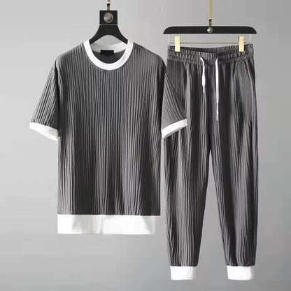 Men's stylish pleated lounge set, two-piece, relaxed fit for ultimate comfort & casual wear.