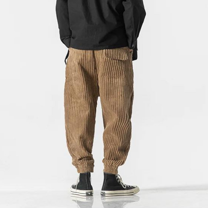 Versatile men's relaxed fit casual joggers for ultimate everyday comfort. Ideal for a stylish, laid-back look.
