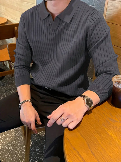 Comfortable men's ribbed knit polo shirt in a versatile classic color, ideal for daily wear.