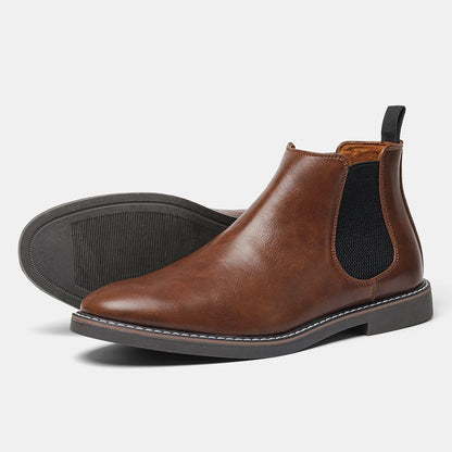Practical and stylish men's slip-on Chelsea boots, great for everyday comfort and effortless fashion.