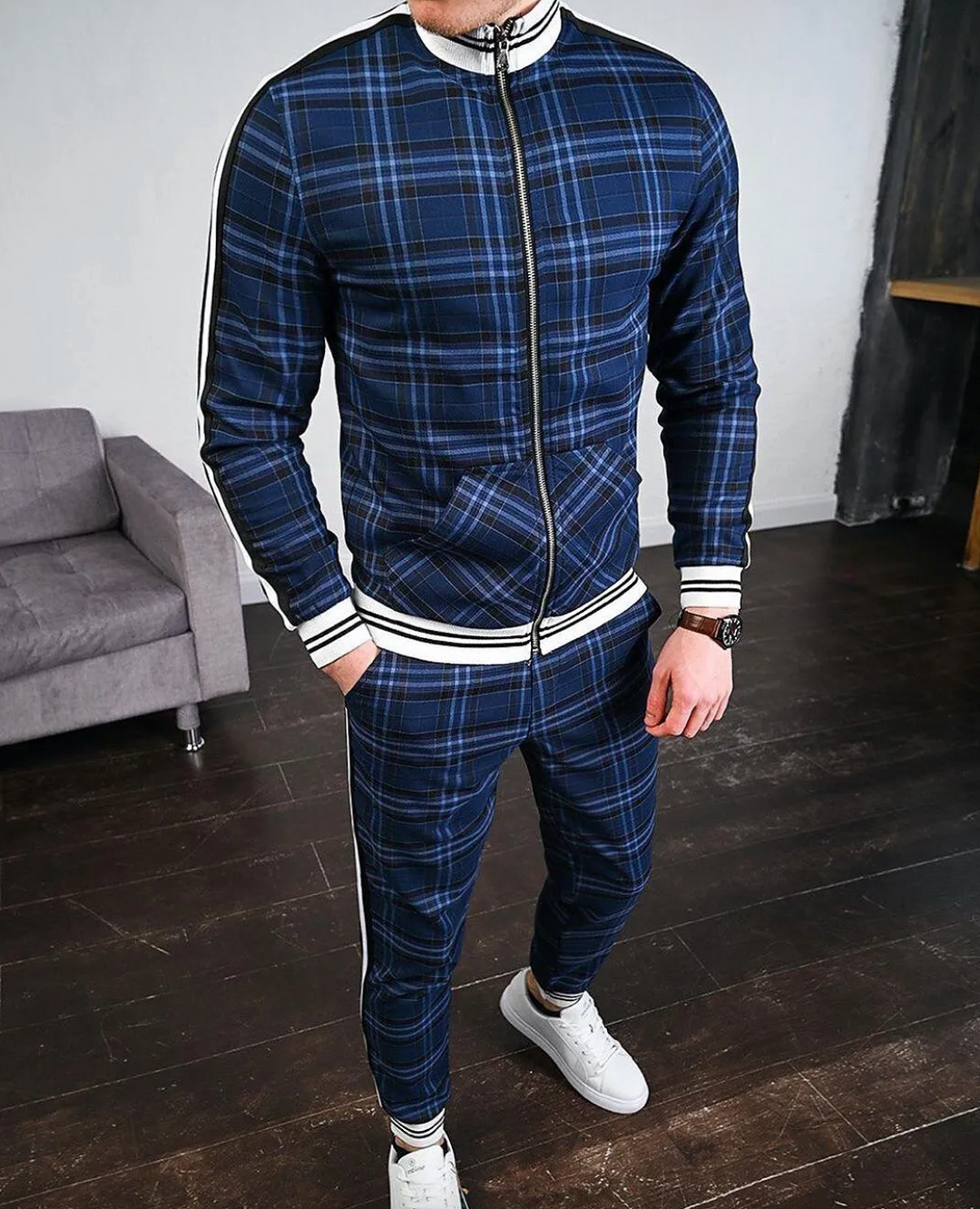 Men's fashionable check pattern tracksuit, ideal for sportswear, gym, or a comfortable coordinated casual outfit.